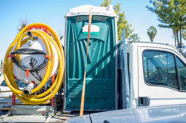 Portable Toilet Options We Offer in Bellaire, TX